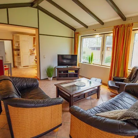 Zur Alten Muehle Holiday home Krummhoern